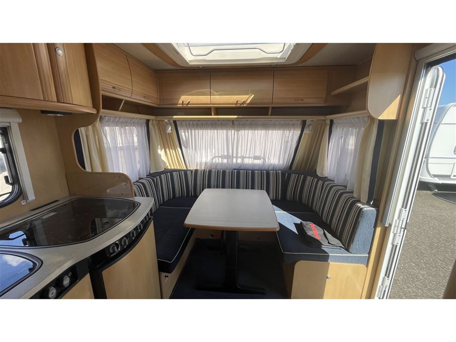 Dethleffs Camper 450 DB